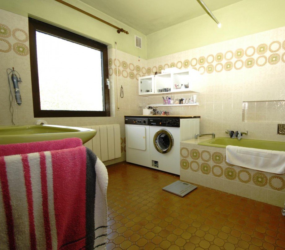 Badezimmer EG Zweifamilienhaus Reichelsheim