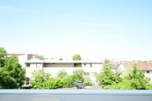 Blci von der Dachterrasse Moderne 3 Zimmerwohnung im DG mit EBK, Balkon u. PKW Stellplatz