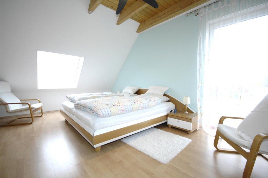 Schlafzimmer DG Reiheneckhaus Griesheim