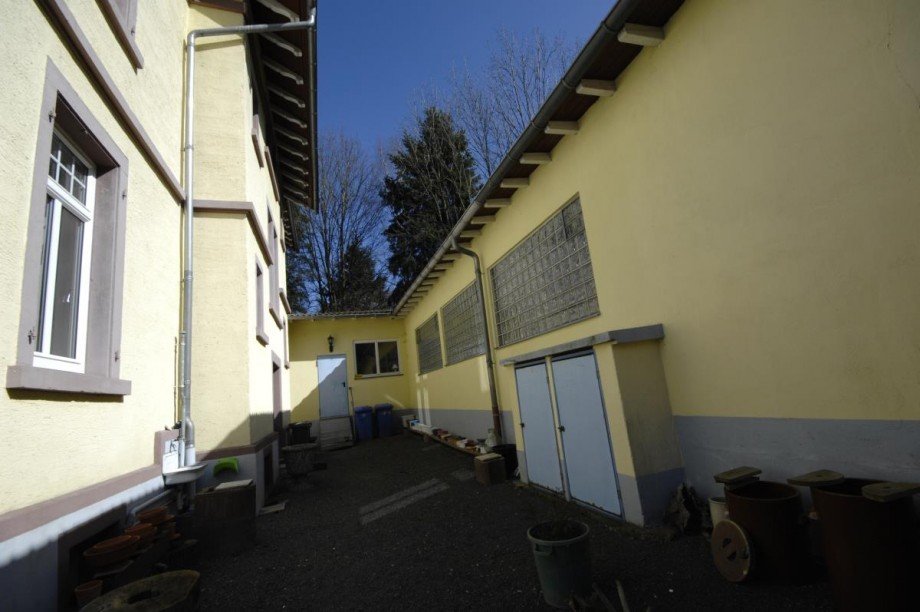 Nebengeb�ude Mehrfamilienhaus Reichelsheim