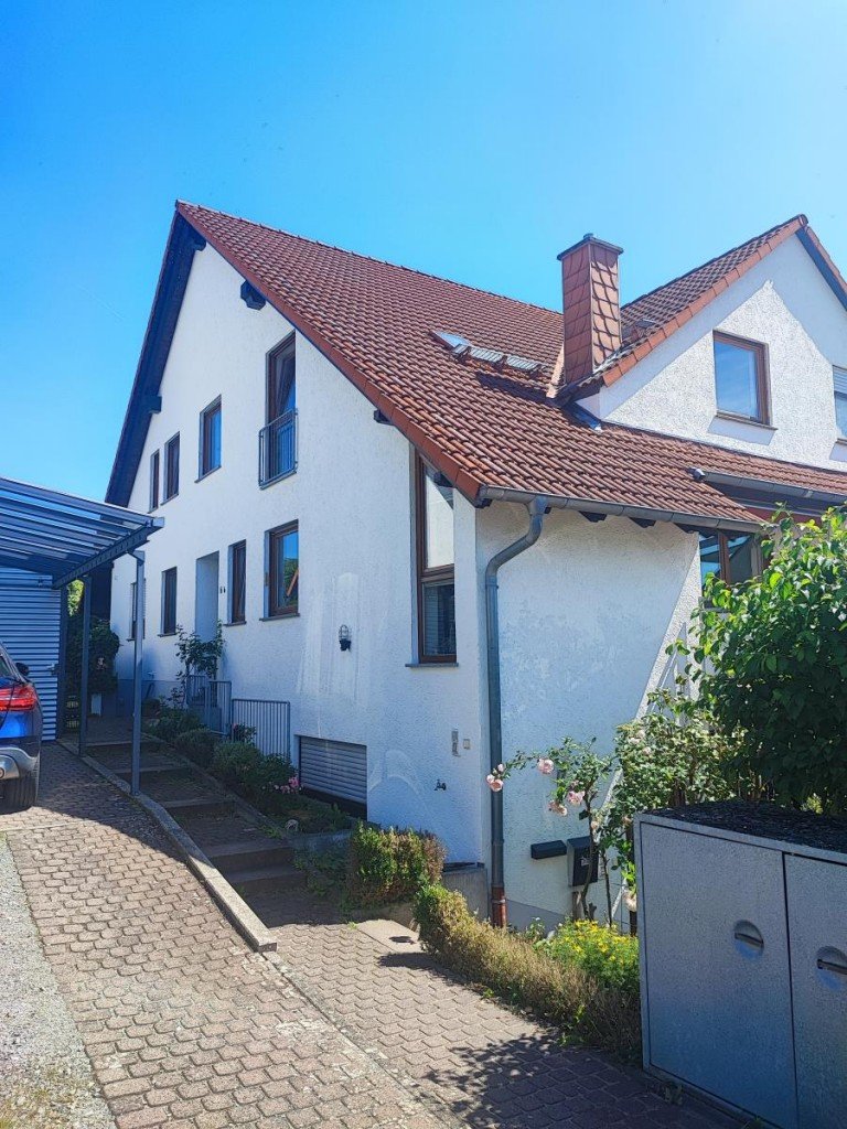 Au�enansicht Otzberg Maisonettewohnung Gro�z�gige Maisonettewohnung mit Garten in Feldrandlage