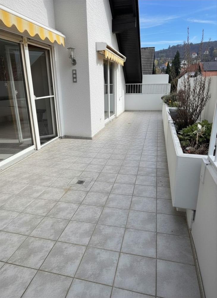 Balkon Dachgeschosswohnung Alsbach-H�hnlein