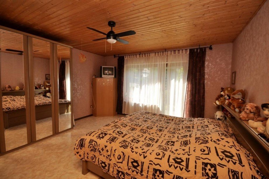 Schlafzimmer Haus Brensbach / H�llerbach