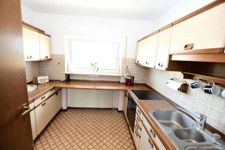 OG K�che Zweifamilienhaus H�chst| Hassenroth