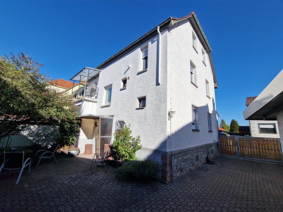 Hofansicht Wohnhaus Haus Otzberg