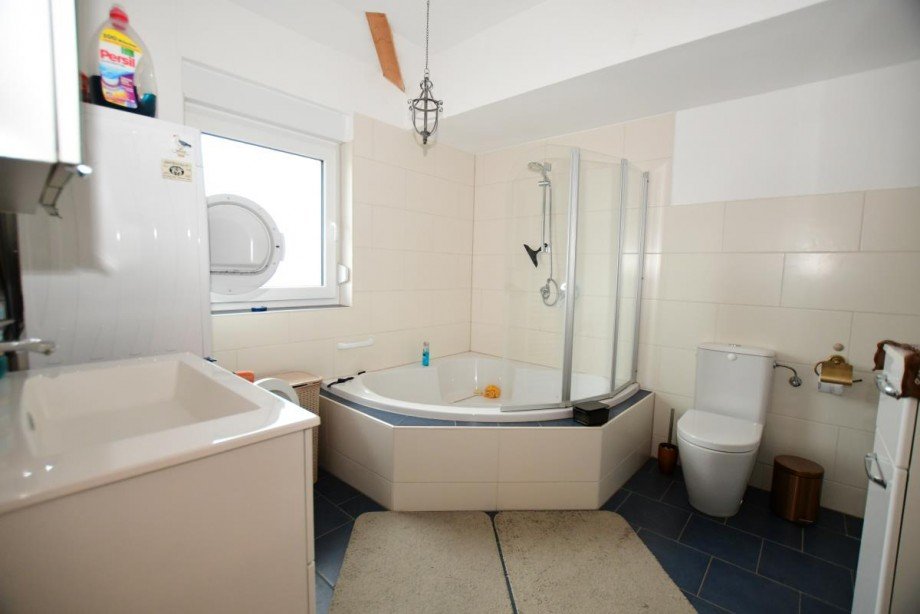Badezimmer Dachgeschosswohnung Otzberg