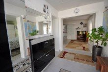 Diele Moderne 2-Zimmer-Bungalow-Wohnung in ruhiger Lage von Griesheim