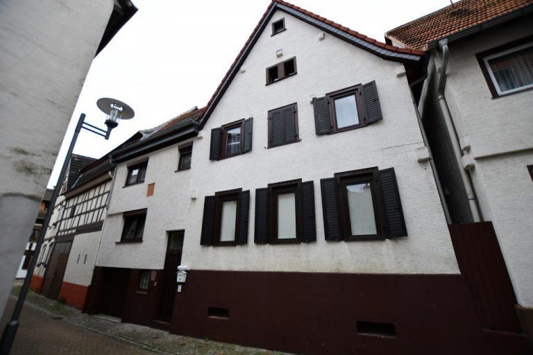 Au�enansicht Gro�-Umstadt Einfamilienhaus Wohnen in einem historischen Fachwerkhaus...attraktiv umgebaut und stilvoll renoviert!