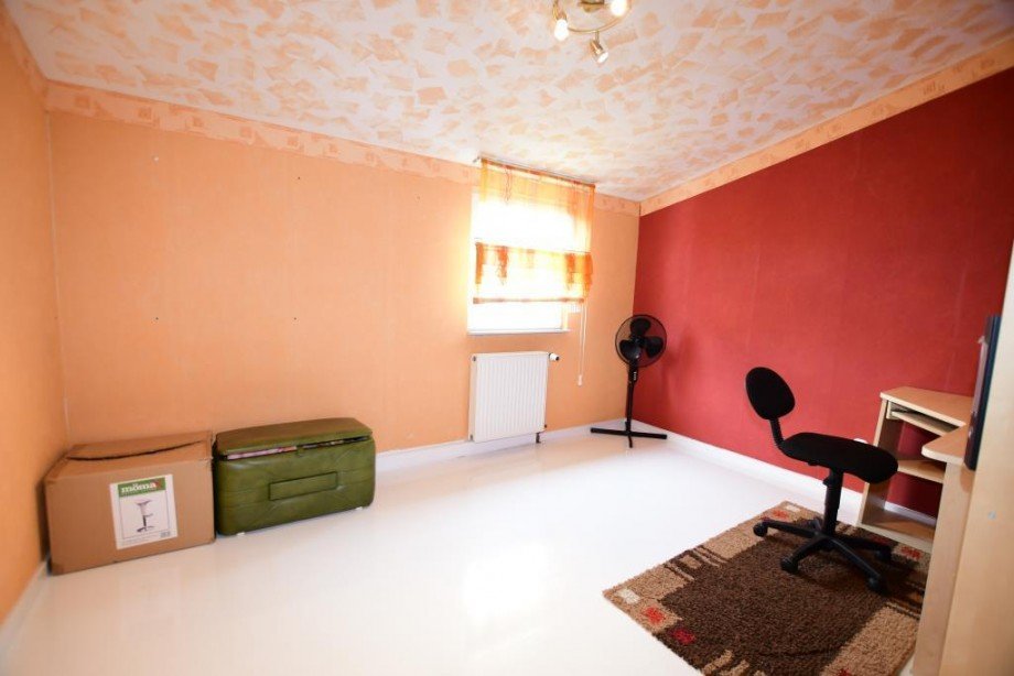 Zimmer 1.OG Doppelhaush�lfte Gro�-Umstadt
