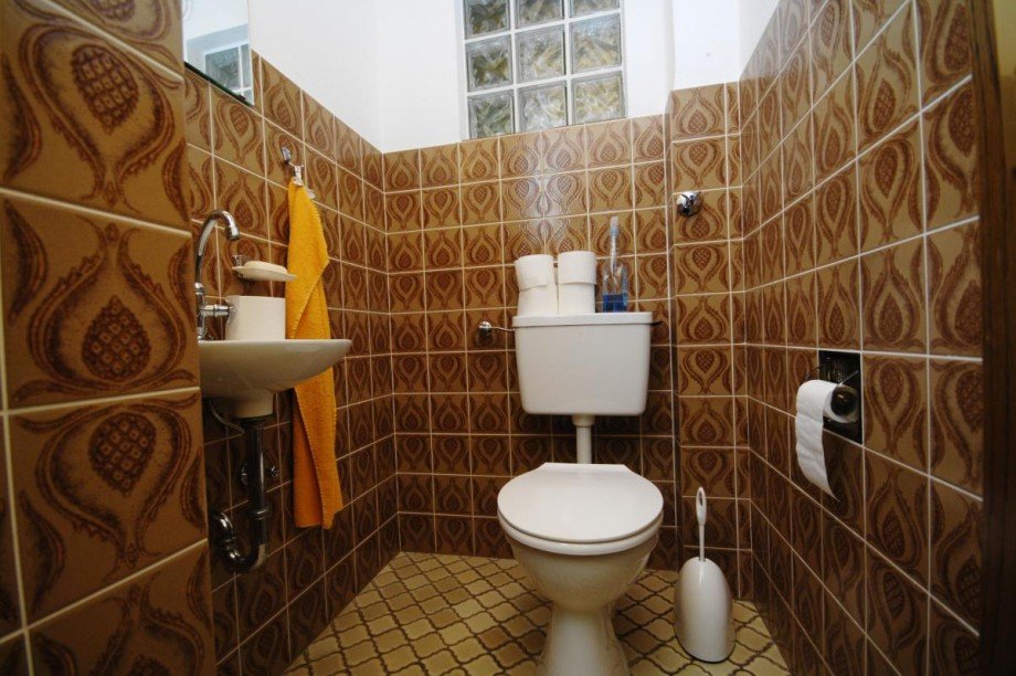 G�ste WC Zweifamilienhaus Reichelsheim