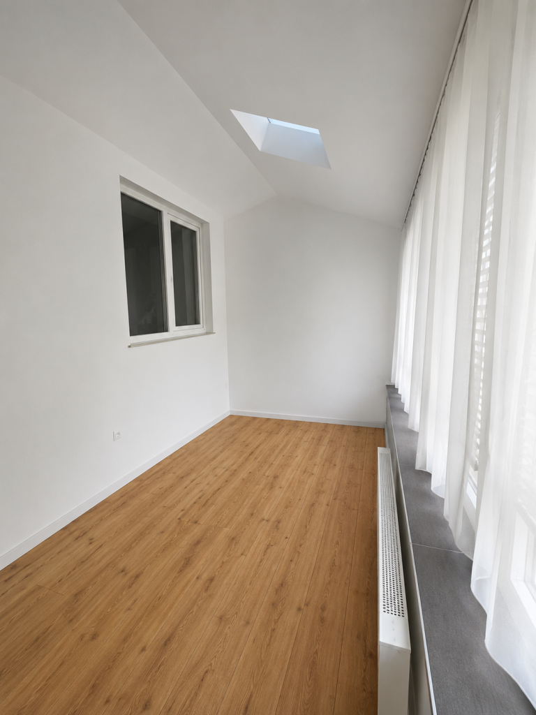 Nr.1 Wintergarten OG Zweifamilienhaus Bad K�nig