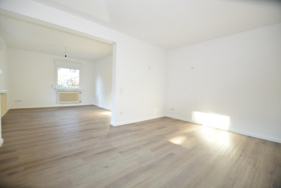 Wohn-Esszimmer Doppelhaush�lfte Gro�-Umstadt