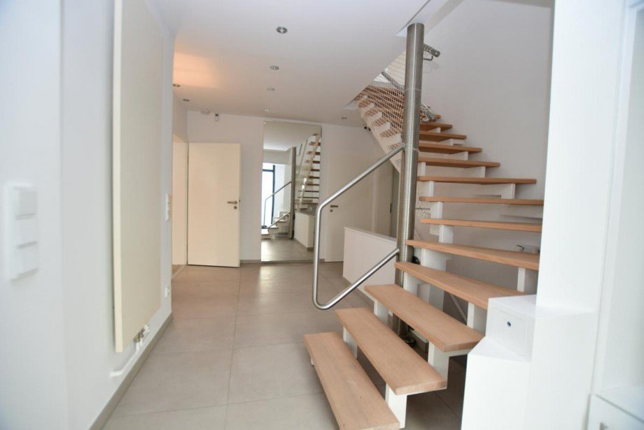 Flur/Treppenaufgang Einfamilienhaus Gro�-Umstadt