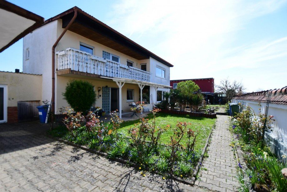 Garten Zweifamilienhaus Gro�-Zimmern
