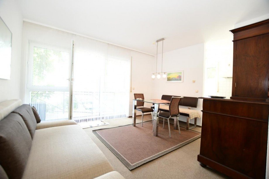 Wohn-Esszimmer 2. Etagenwohnung Gro�-Zimmern