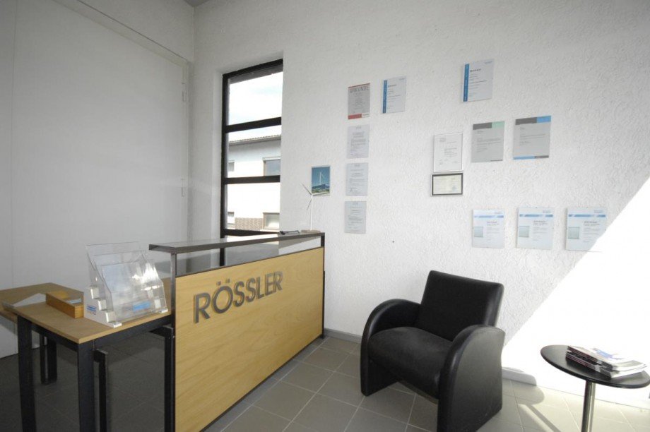 Empfangsbereich Halle Ro�dorf