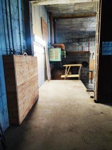 Verbindungsgang Halle 1&2 Gewerbeeinheit..Lagerhallen mit Au�enbereich in Brensbach/ Ortsteil Nieder-Kainsbach