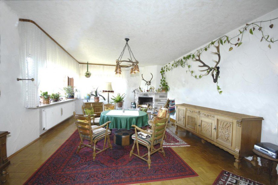 Wohnzimmer UG Mehrfamilienhaus L�tzelbach-Seckmauern