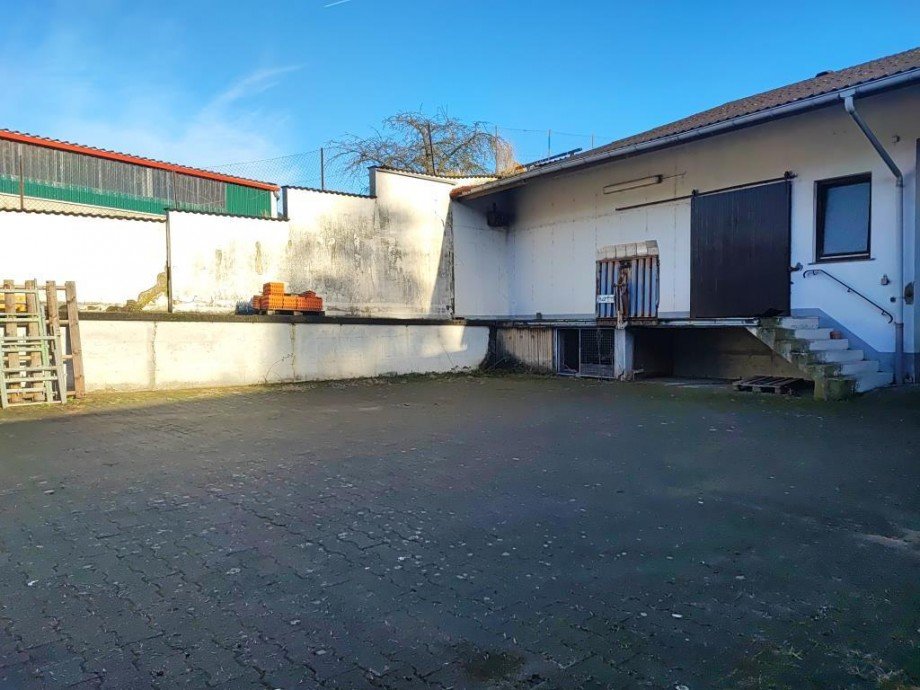 Rampe Halle 2&3 Halle Brensbach