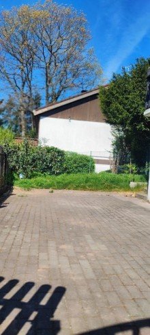 Terrasse Erdgeschosswohnung mit Terrasse, Gr�nfl�che und 2 Parkpl�tzen