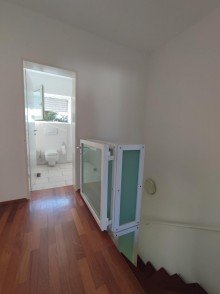 Treppenaufgang OG| Bad Gepflegtes Reihenmittelhaus vor den Toren Darmstadts