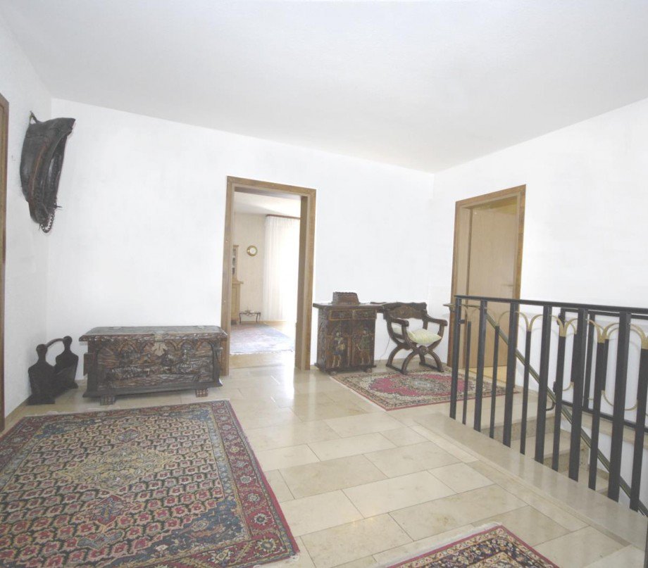 Diele Mehrfamilienhaus L�tzelbach-Seckmauern