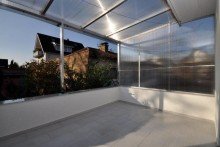 �berdachte Terrasse Moderne 2-Zimmer-Bungalow-Wohnung in ruhiger Lage von Griesheim
