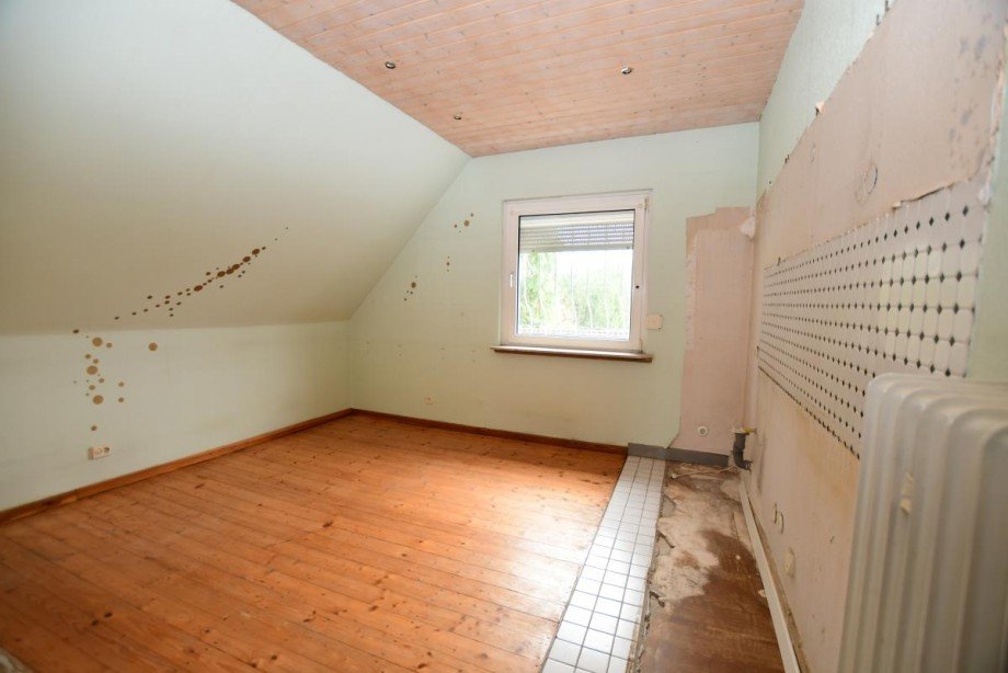 Schlafzimmer Nr.2 OG Einfamilienhaus M�rfelden-Walldorf