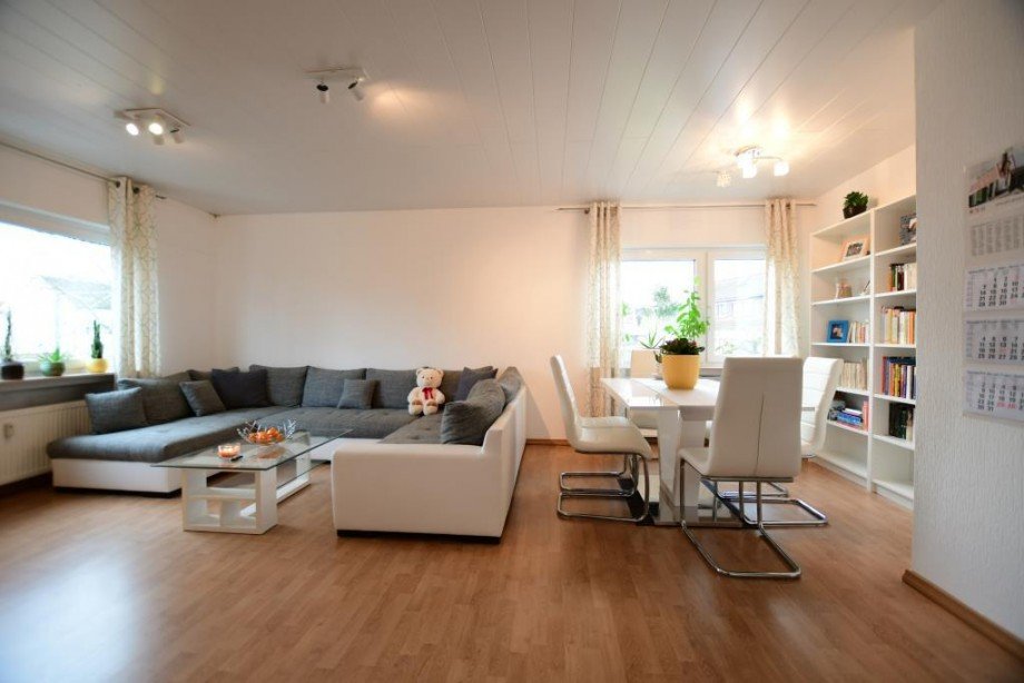 OG Wohn-/Essbereich Mehrfamilienhaus Heusenstamm