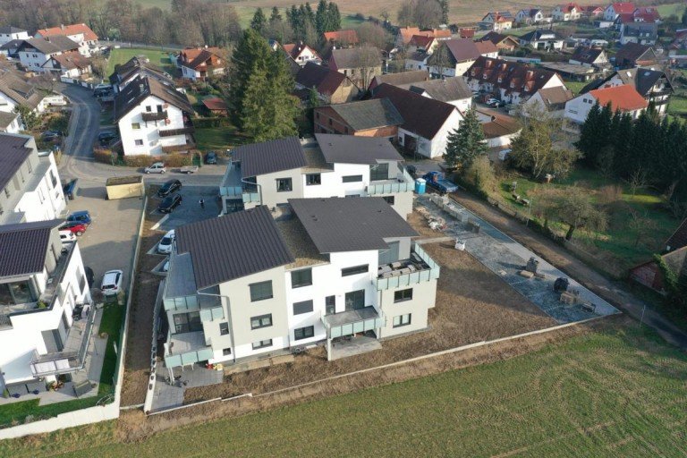 Hausansicht Fischbachtal| Niedernhausen - Darmstadt-Dieburg Penthousewohnung Neubauprojekt Fischbachtal - 4-Zimmer-Maisonettewohnung im OG u. DG