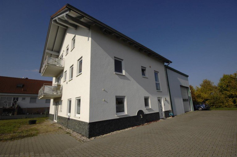 Au�enansicht Otzberg / Lengfeld Halle Produktions und Lagerhalle mit gepflegter B�roeinheit
