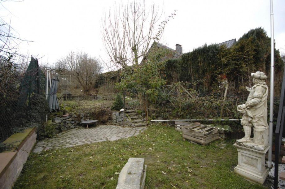 Blick in den Garten Einfamilienhaus Reichelsheim