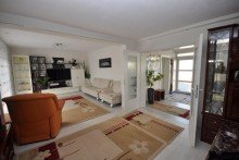Wohnzimmer Moderne 2-Zimmer-Bungalow-Wohnung in ruhiger Lage von Griesheim