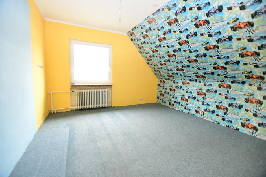 Schlafzimmer Nr.4 OG Einfamilienhaus M�rfelden-Walldorf