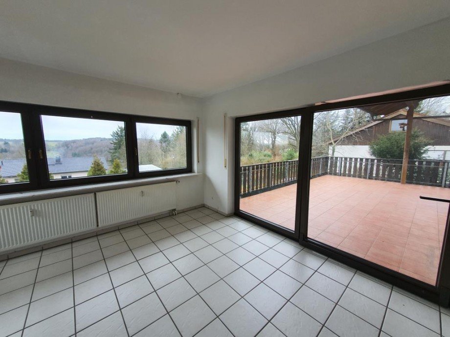 Wohnzimmer mit Terrasse Terrassenwohnung H�chst