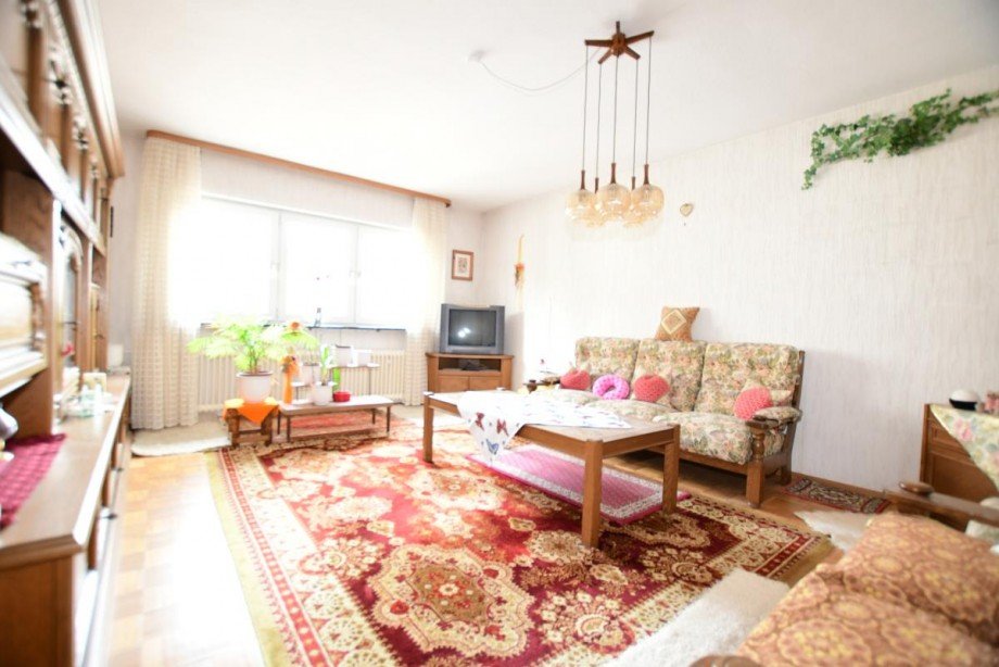 Wohnzimmer OG Zweifamilienhaus H�chst