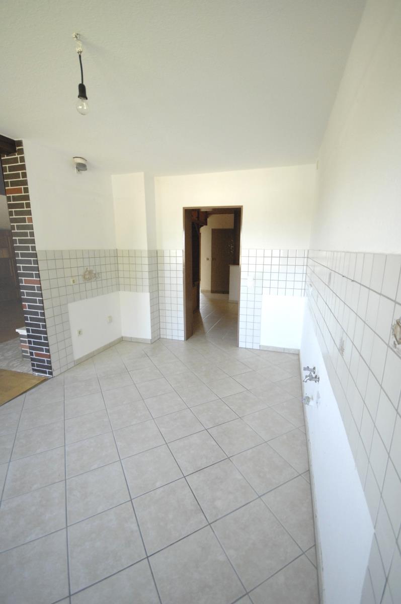 K�che DG Mehrfamilienhaus L�tzelbach-Seckmauern