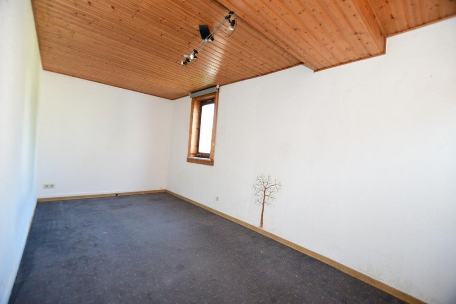 Obergeschoss Zweifamilienhaus H�chst