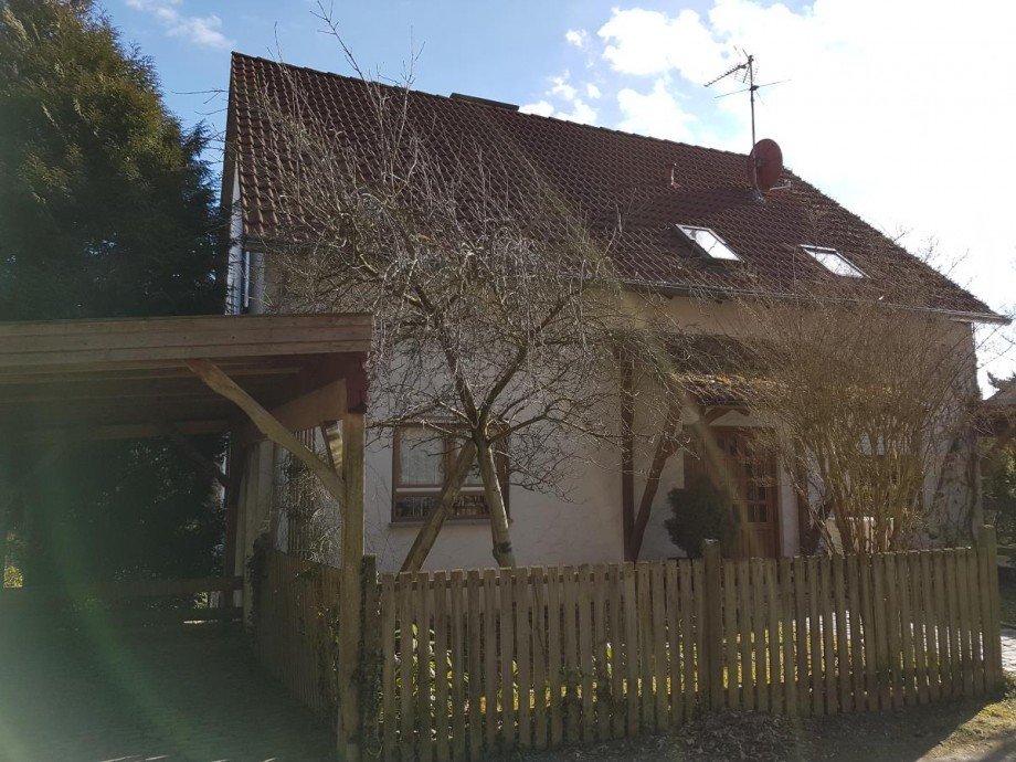 Vorderansicht Mehrfamilienhaus M�hltal-Trautheim