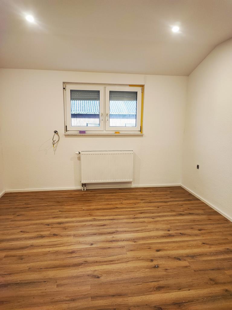 Schlafzimmer 2. Dachgeschosswohnung Reichelsheim