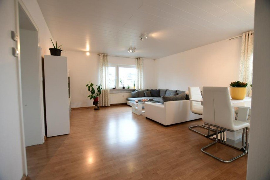 OG Wohn-/Essbereich Mehrfamilienhaus Heusenstamm