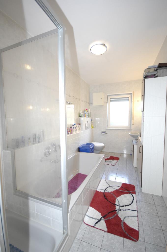 Badezimmer Etagenwohnung W�rth