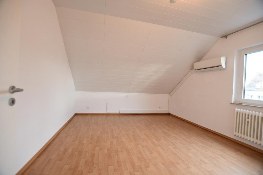 Dachgeschoss Mehrfamilienhaus Heusenstamm