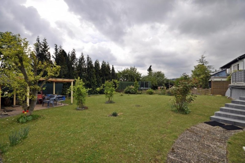 Blick in den Garten Einfamilienhaus Gro�-Bieberau