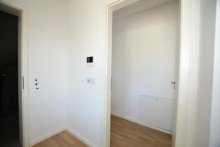 HWR Neubau Erstbezug Moderne 3 Zimmerwohnung mit EBK, Balkon u. PKW Stellplatz