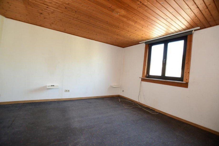 Obergeschoss Zweifamilienhaus H�chst