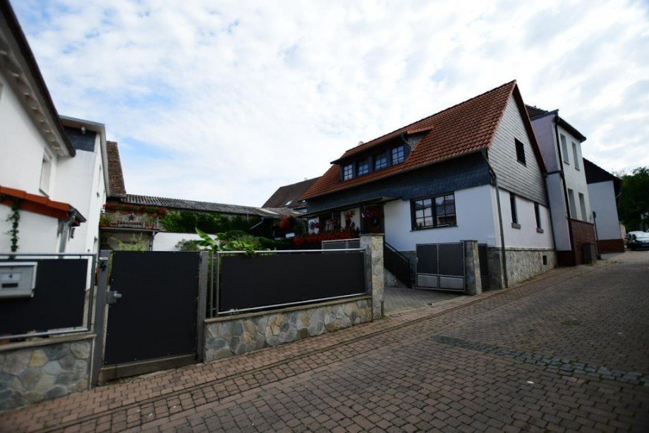 Stra�enansicht Einfamilienhaus Ober-Ramstadt