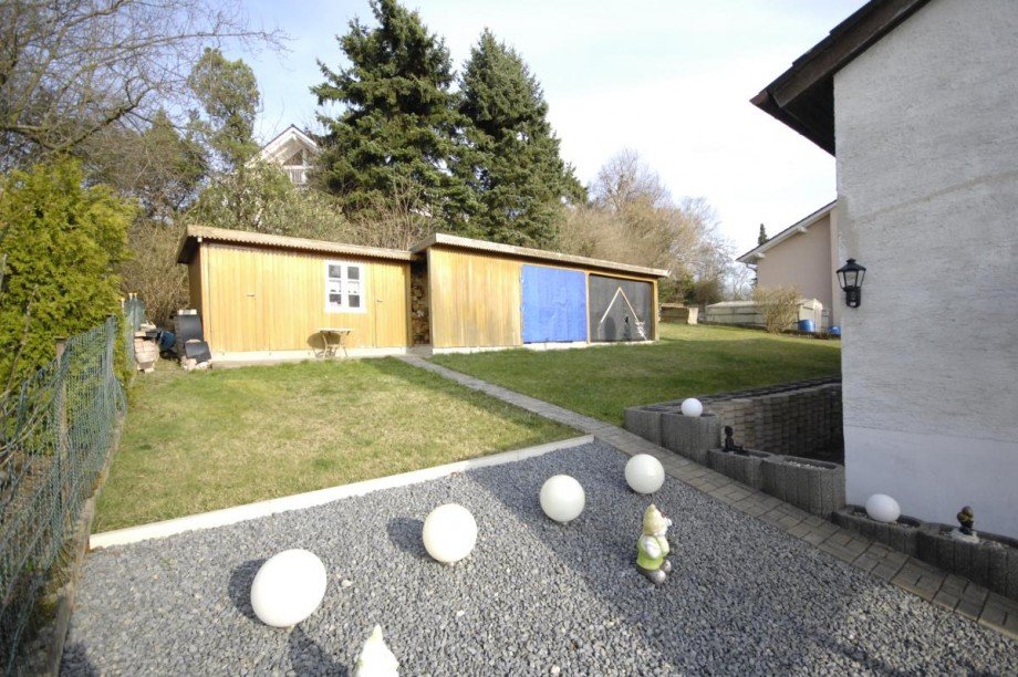 Garten, Holzunterstand Zweifamilienhaus L�tzelbach