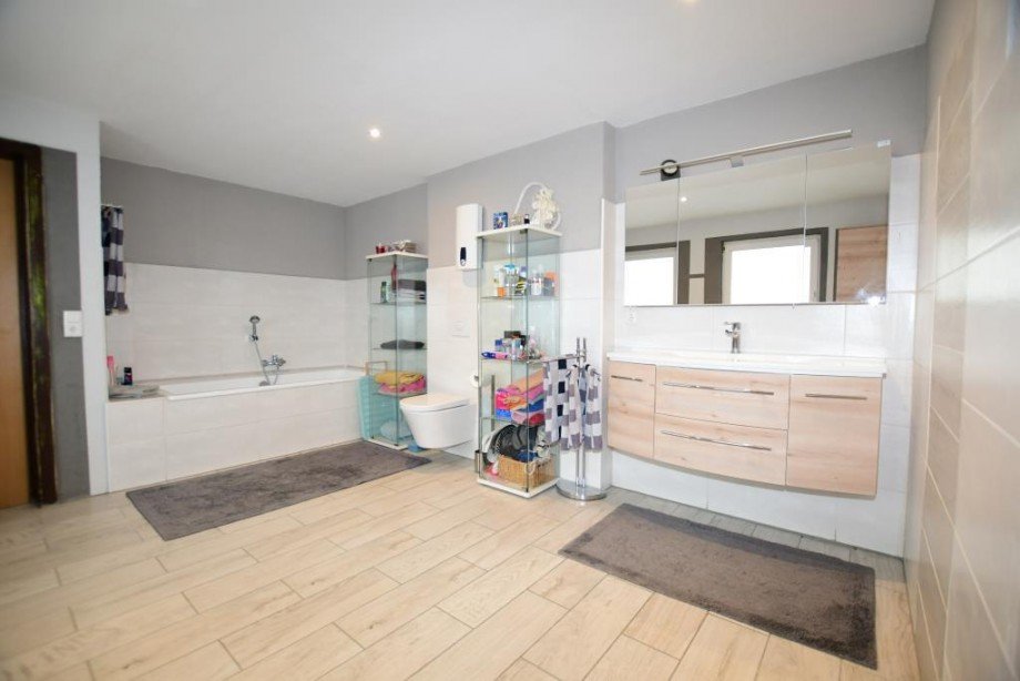 Badezimmer Einfamilienhaus Gro�-Umstadt